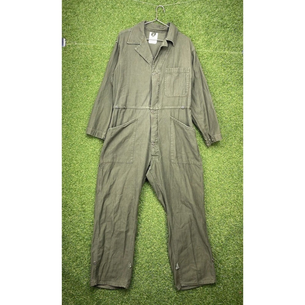CWU-27P Flight Suit Flyers Coveralls Size Large Sage Green NSN 8415-01-043-8392